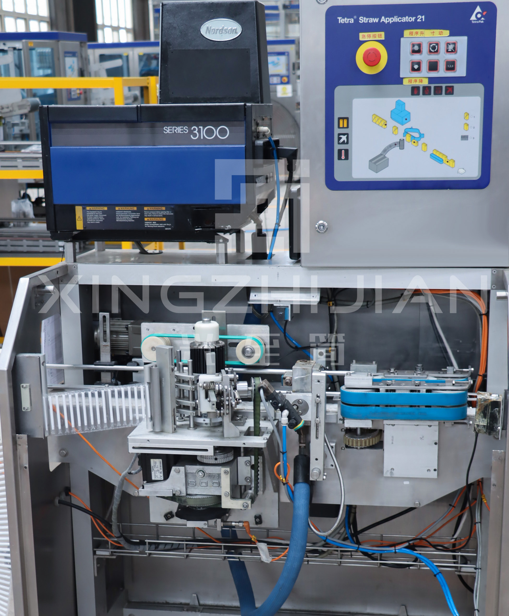 利樂貼管機(jī)